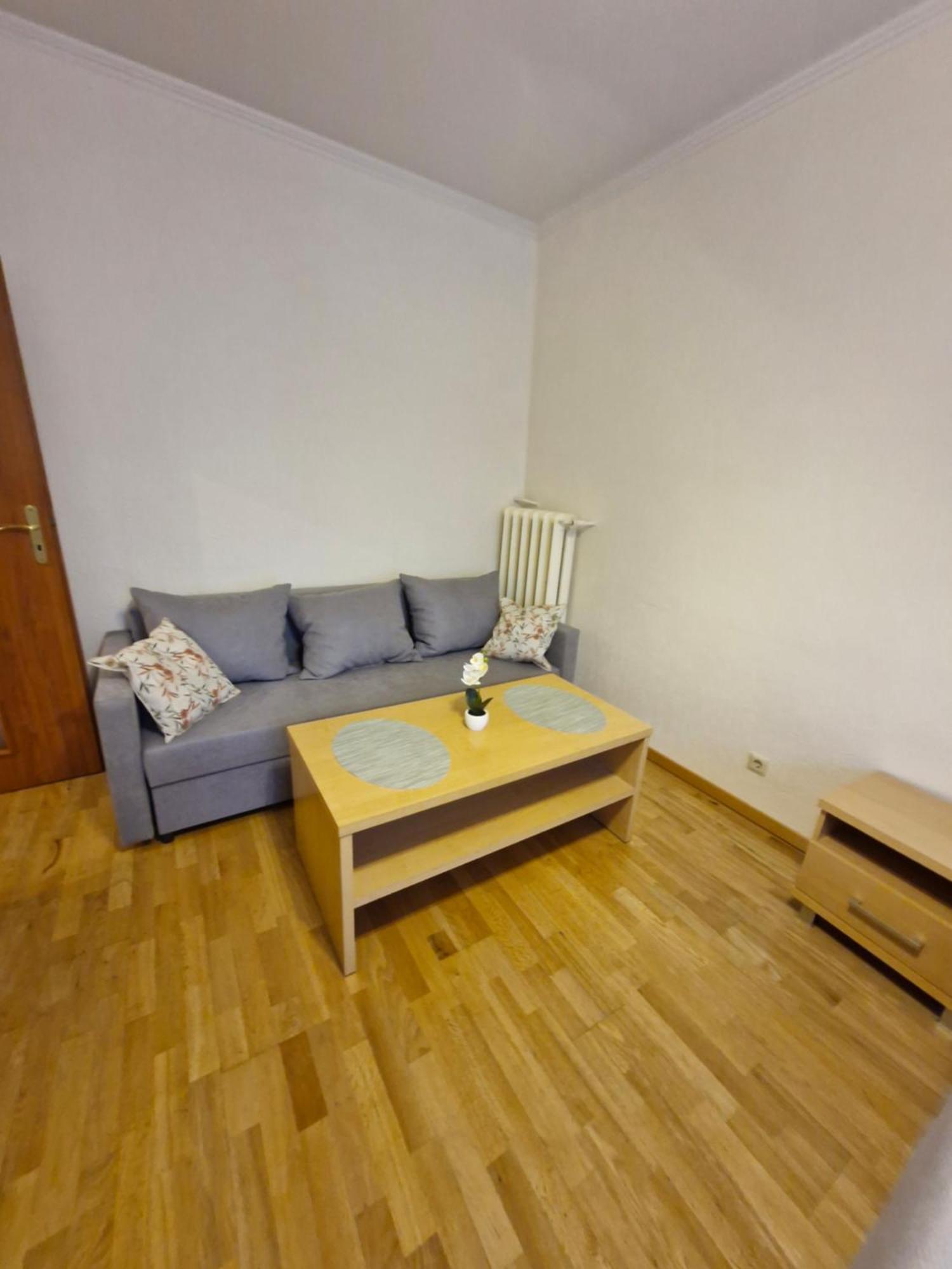 Lacplesa Central Apartments Riga Esterno foto